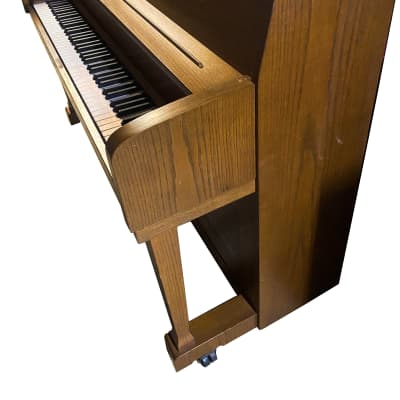 Classic 46'' upright piano Kawai model UST-7 image 2