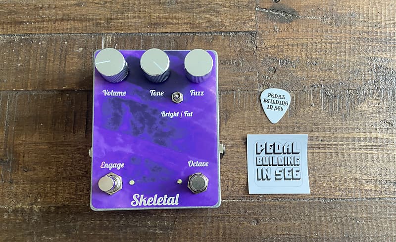Skeletal Fuzz Pedal w/Selectable Octave Up - Clone of