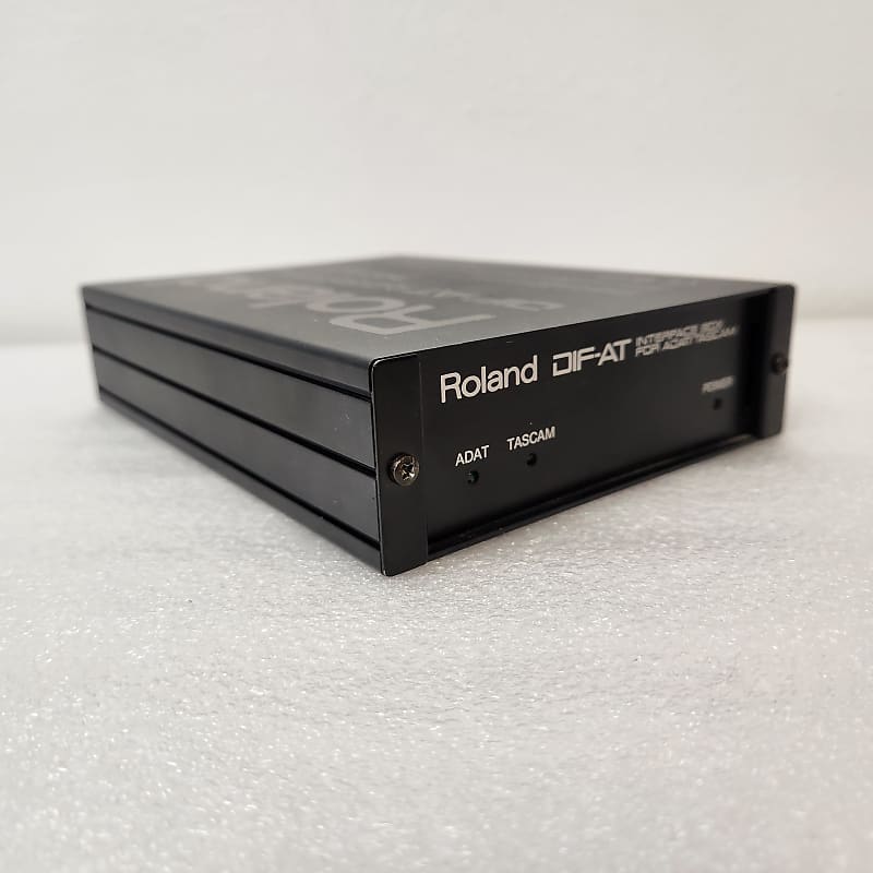 Roland DIF-AT — Alesis ADAT TASCAM TDIF RMDB2 interface converter