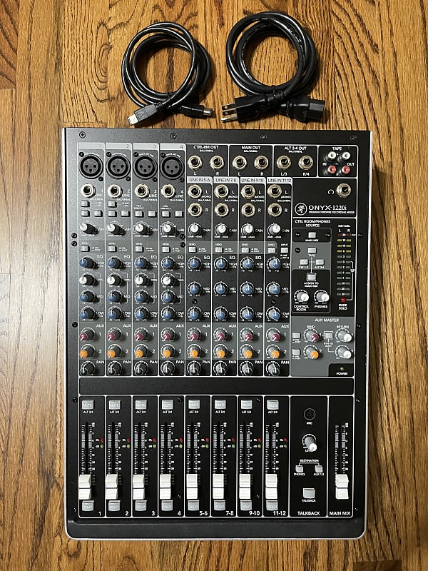 Mackie Onyx 1220i 12Channel Firewire Mixer Black/Grey Reverb