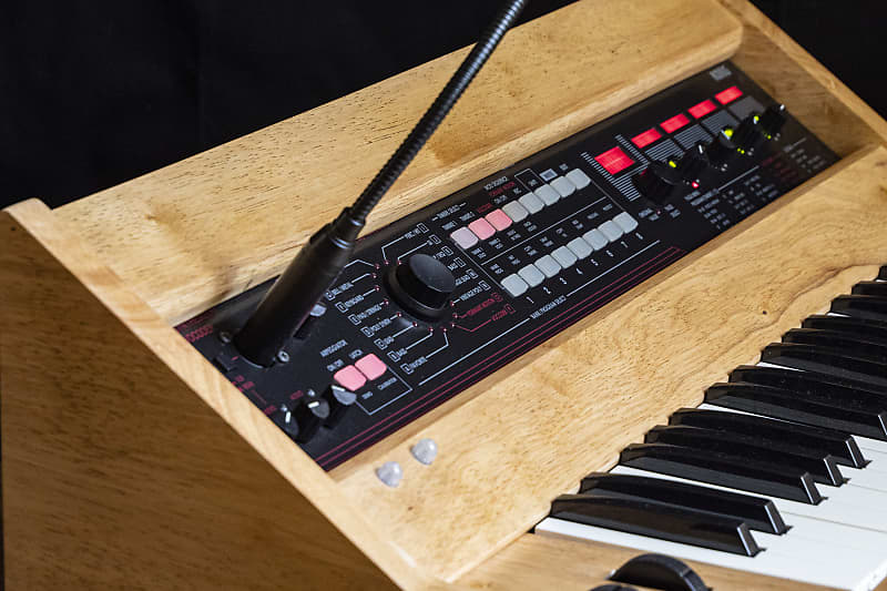 Unique Korg R3 synthesizer in a custom wooden high quality case | Reverb