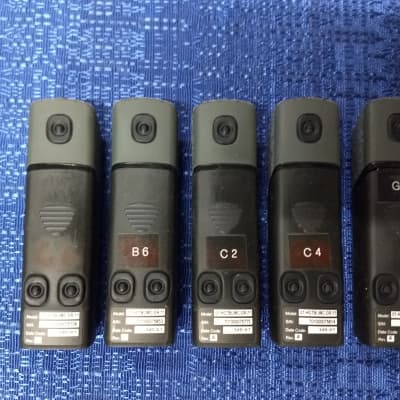 Revolabs 02-08HDCHG-C Charger Base W/ 8, 01-HDTBLMIC-DR-11 Microphones image 9