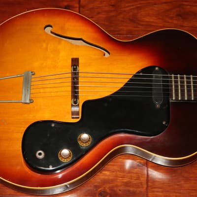 1962 Sunburst  Gibson ES-120 T image 3