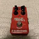TC Electronic Hall of fame 2  2000 Red