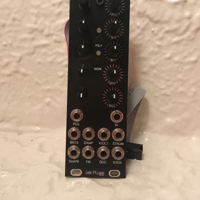 Mutable Instruments uRings (Nano Rings by Momo Modular) | Reverb