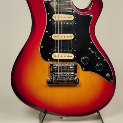 Immagine 1981 Gibson MVX Antique Cherry Sunburst w/Rare Super Tune Vibrola-1 Owner-1 of a Kind -Tags-w/OHSC ! - 2