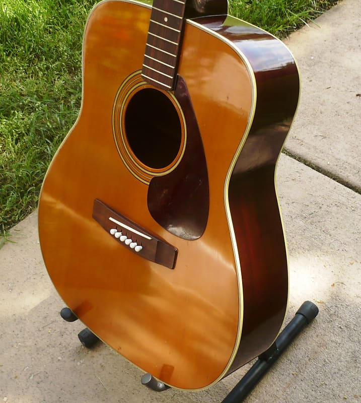 Yamaha FG-200 1973