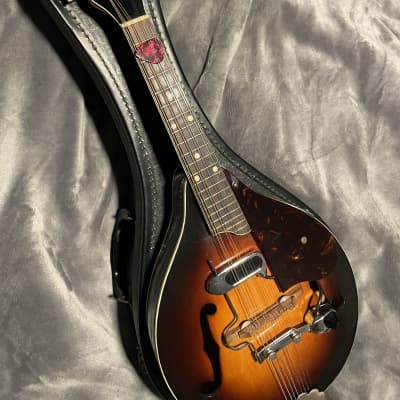 Vintage Gretsch New Yorker Mandolin w D’Armond / Dearmond  pickup 50’s - 60’s - Sunburst folk w orig. case image 15