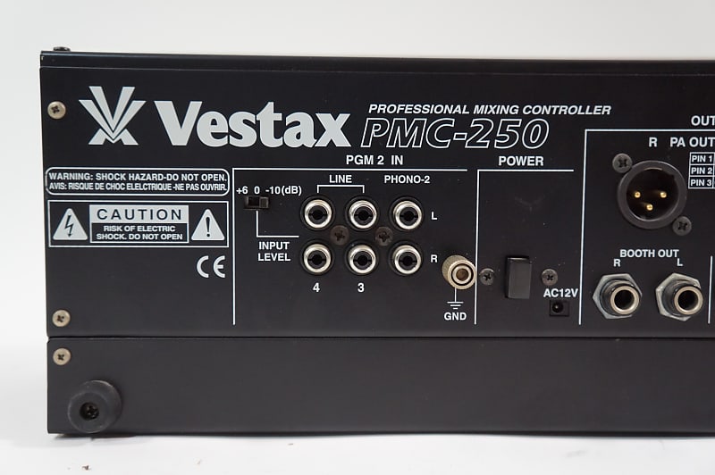 Vestax PMC-250 Professional DJ Mixer built-in DCR-1200 type Isolater EQ  Filter