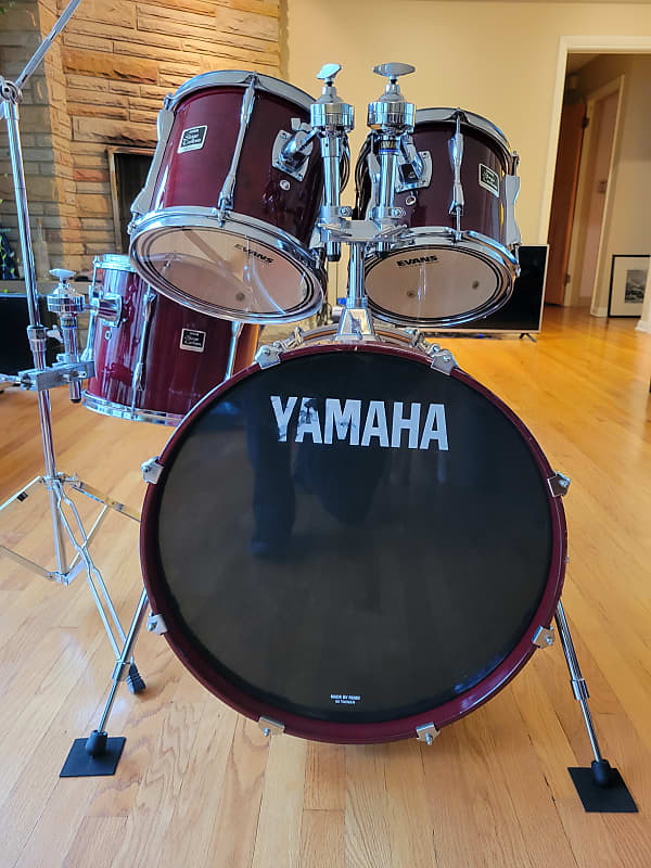 Yamaha Stage Custom 1990er Schlagzeug Set mit 3 Toms + 2024 Hardware