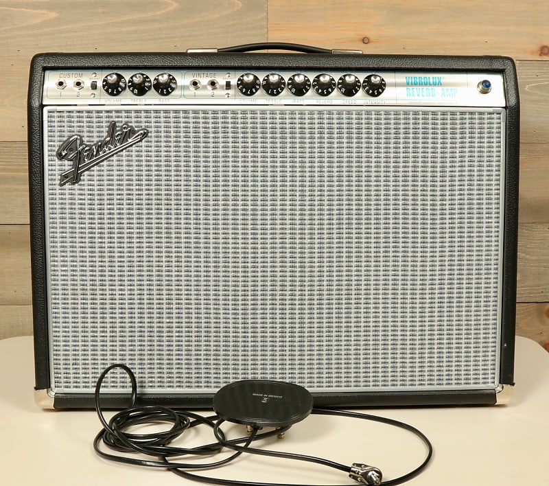 Fender '68 Custom Vibrolux Reverb-Amp 2-Channel 35-Watt 2x10 