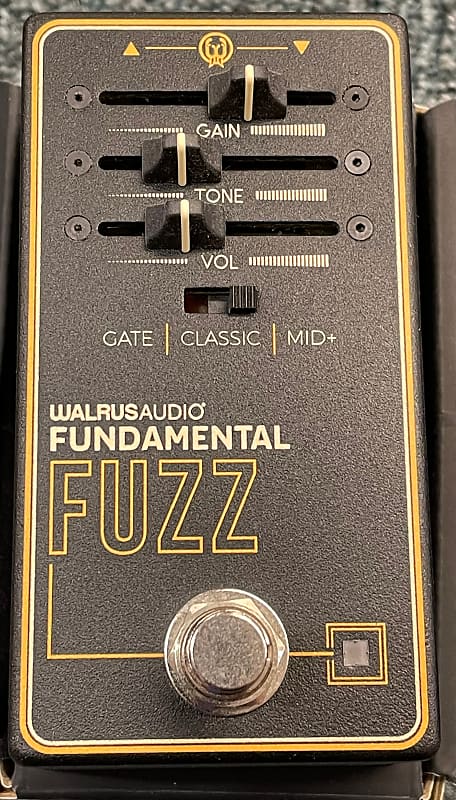 Walrus Audio Fundamental Fuzz