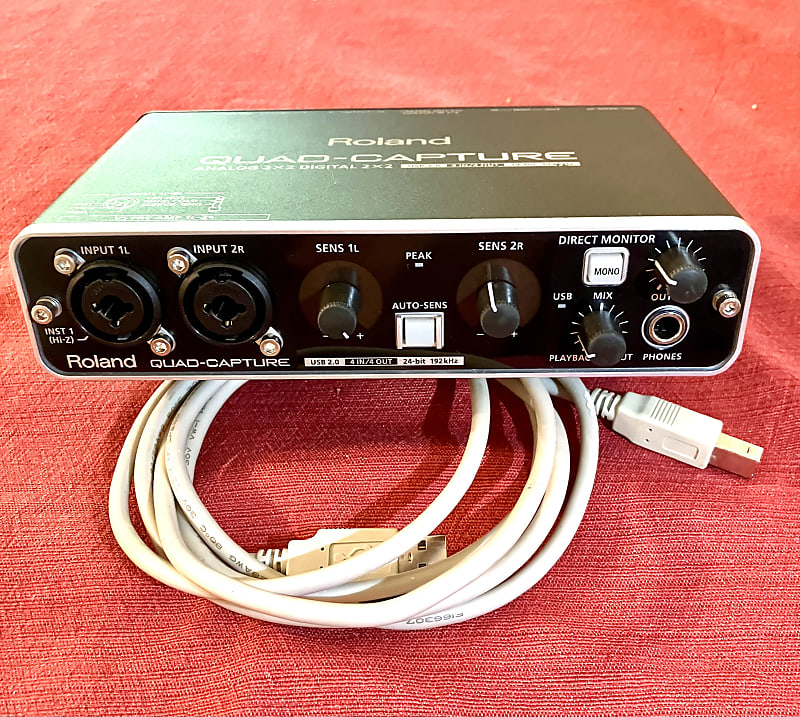 Roland UA-55 Quad-Capture USB 2.0 Audio Interface | Reverb