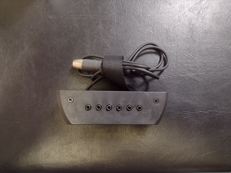 Sunrise S1LWJ acoustic pickup and SB1 Preamp buffer box