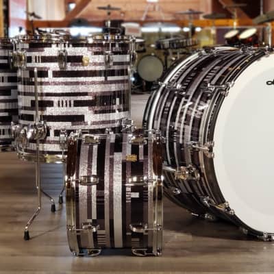 1970s Ludwig Stainless Steel Drum Set 24/13/16/18 – Drugan's Drums & Guitars