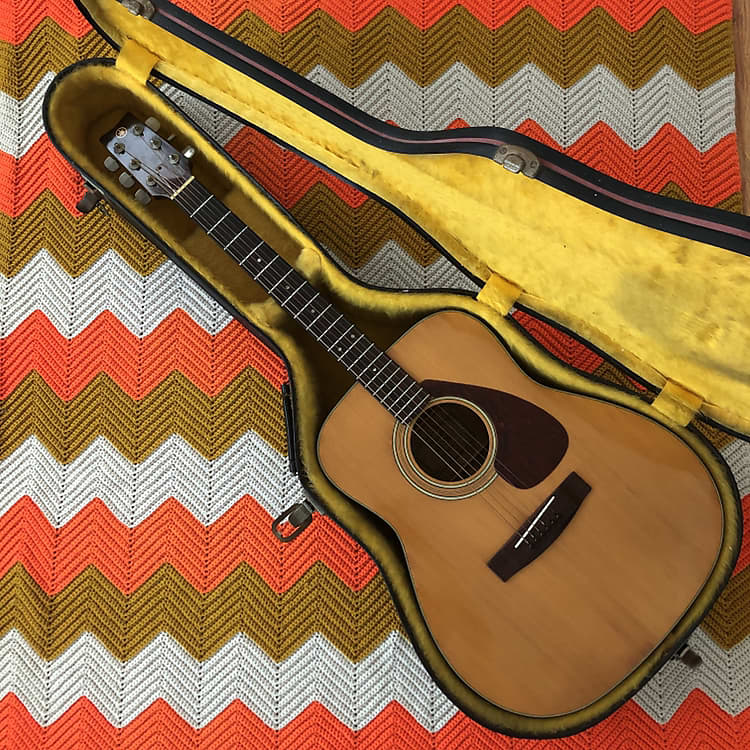 Yamaha FG-200 - 1960's Made in Japan 🇯🇵 ! Amazing guitar