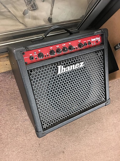 Ibanez soundwave 35 bass hotsell amp