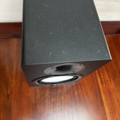 Set of two HS7 Yamaha Speakers image 5