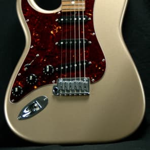 Suhr Classic Lefty Shoreline Gold Electric Guitar image 1