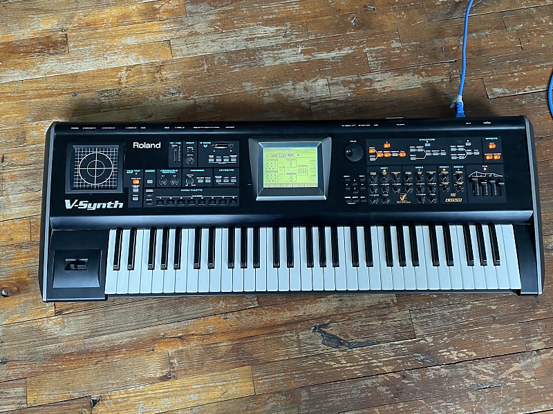 Roland V-Synth 61-Key Digital Synthesizer 2003 - 2007