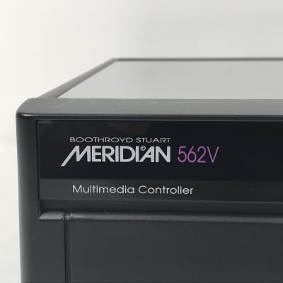 Meridian 562V Multi Media Controller / Preamplifier image 2