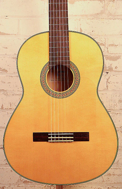 Yamaha CG172SF Nylon String Flamenco Guitar image 2