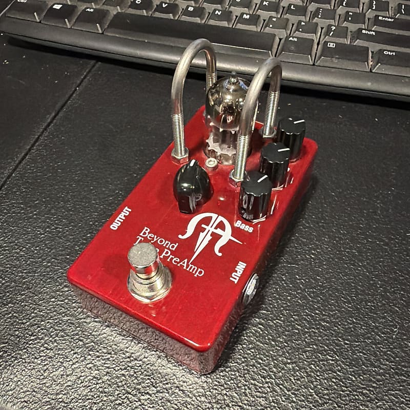 Beyond Tube Preamp　Marty Friedman Model Beyond Tube preamp Marty Friedman signature - Red | Reverb