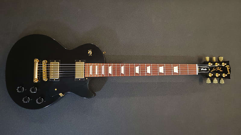 Gibson Les Paul Studio - Ebony, Satin Back & Sides, Gold Hardware 