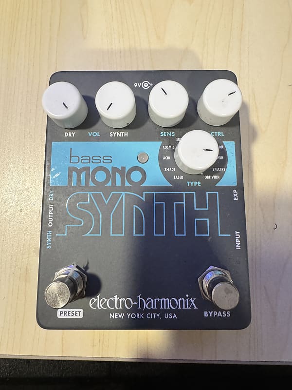 Electro-Harmonix Bass Mono Synth