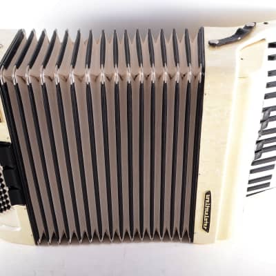 Rare German TOP Quality Accordion Weltmeister Unisella - 80 bass, 8 switches + Original Hard Case & Straps - Video image 22