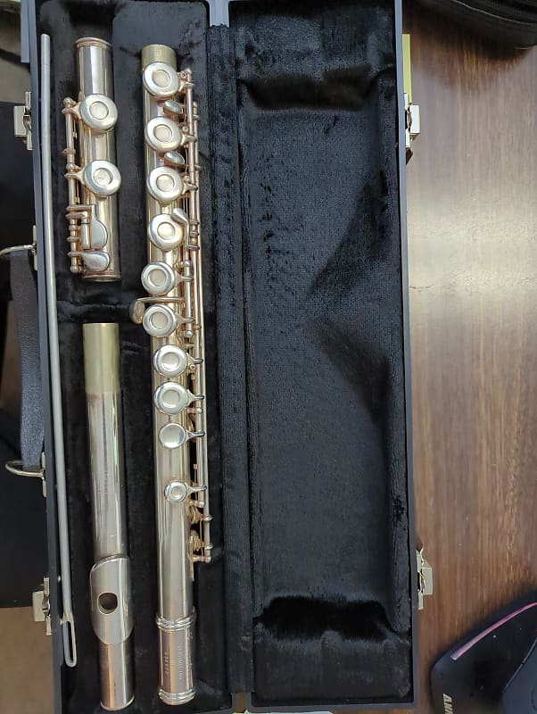 Gemeinhardt M2 flute sn b33072 | Reverb