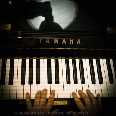 Yamaha u3 upright piano 19XX - Black Perfect Condition image 19
