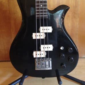 BC Rich Eagle Bass 1982 Black w/ohsc Rare USA | Reverb