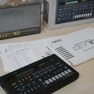 Yamaha • QY10 Sequencer Arranger (1990) *Complete in box*