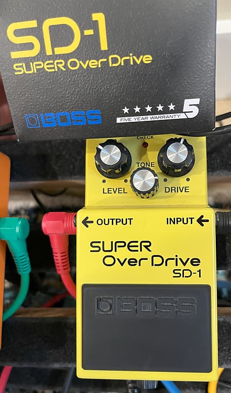 Boss SD-1 Super OverDrive (Silver Label) 1997 - Present - Yellow image 1