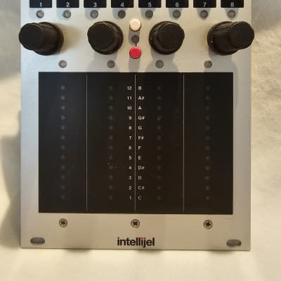 Intellijel Tetrapad - Eurorack Module on ModularGrid Intellijel Tetrapad - Eurorack Module on ModularGrid