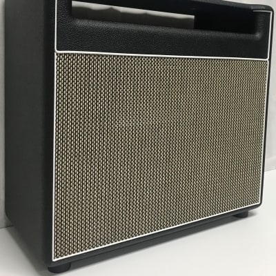 Guitar Cabinets Direct Marshall® Compact 18 Watt Front Mount 1×12 Style Guitar Amplifier Combo Speaker Cabinet image 2