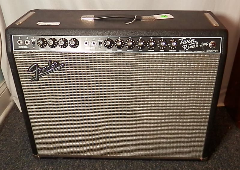 Fender Twin Reverb Reissue 2x12" Guitar Tube Combo Amp with Jensen Special Design Speakers and footswitch RECENTLY SERVICED image 1