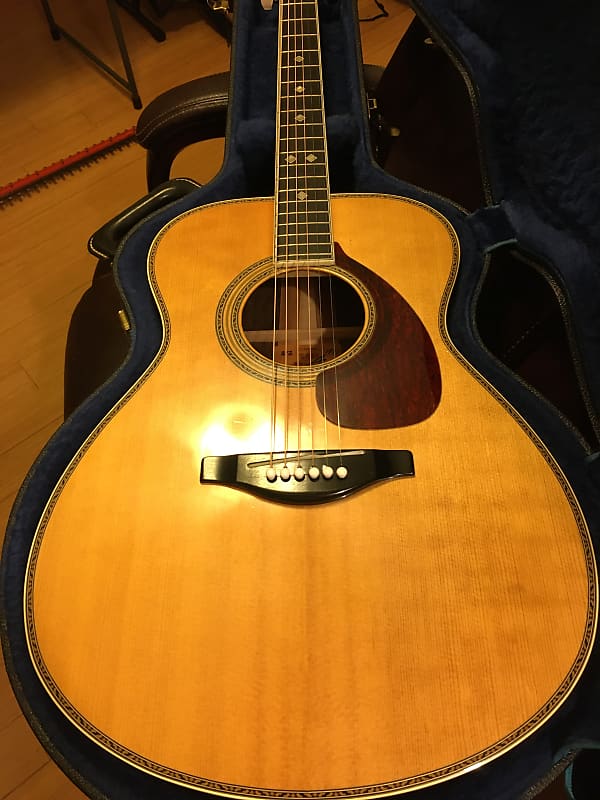 Yamaha fg 1500 deals guitar