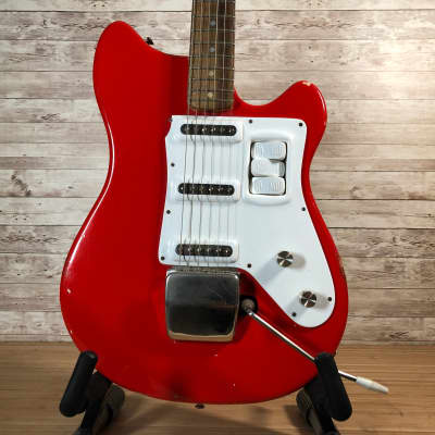 Grazioso Futurama III Red | Reverb