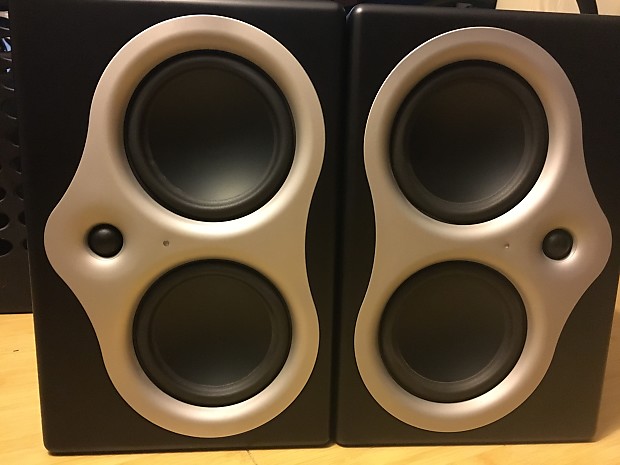 M-Audio Studiophile DSM3 Powered Monitor Pair | Reverb