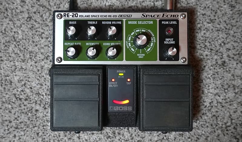 Boss RE-20 Space Echo