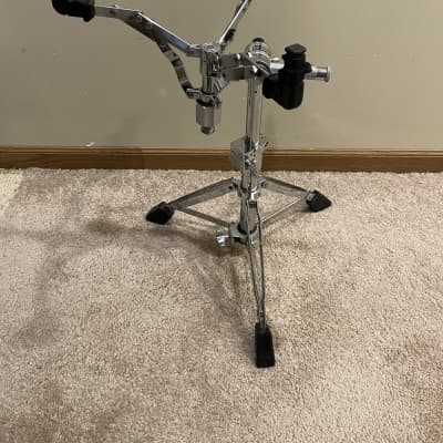 DW 9300 Series Heavy Duty Snare Drum Stand | Reverb