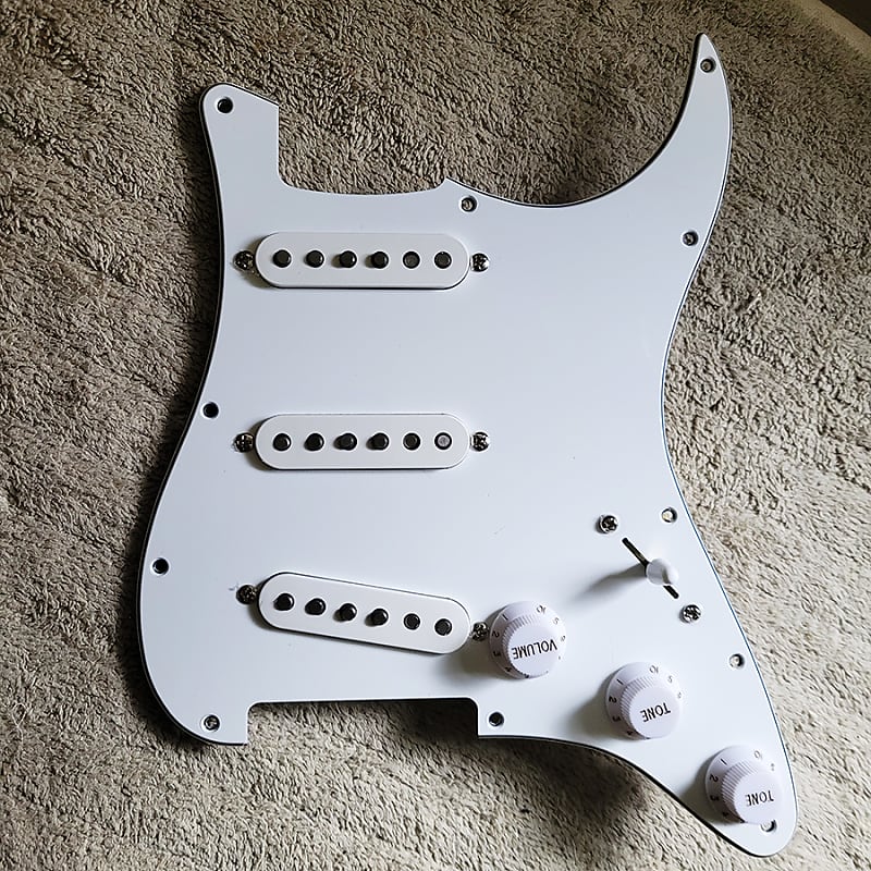 Fender Vintera 50's Modified Loaded Pickguard Blender Reverb