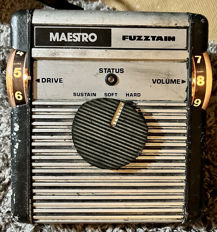 Maestro Fuzztain 1970’s Black/Silver