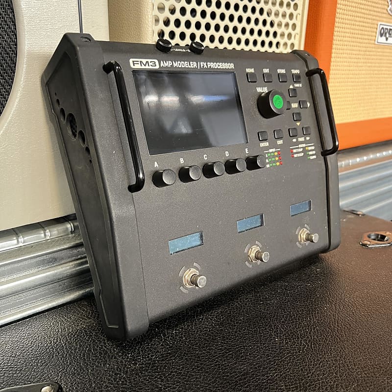 ８８４様　fractal FM3 FM3 MKII Turbo Amp Modeler Multi-FX Floor Unit