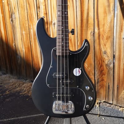 G&L TRIBUTE SERIES SB-2 Black Frost 4-String Electric Bass Guitar image 5