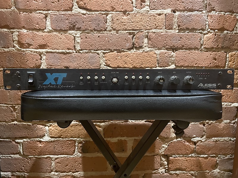 Alesis XT 1980s Digital Reverb Rack Unit Reverb