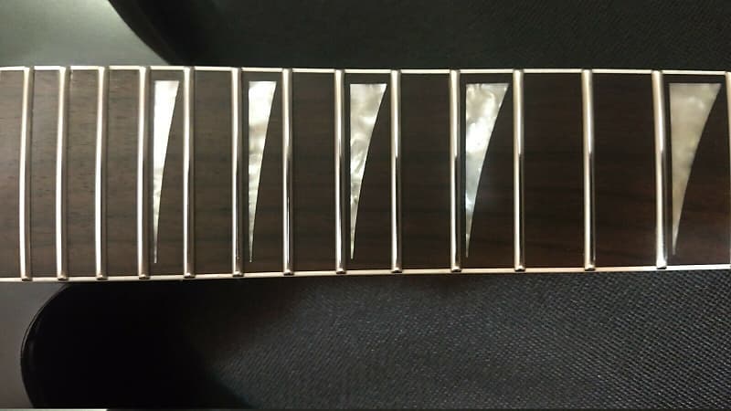 Jackson bolt-on neck with Stainless Steel Jumbo frets | Reverb