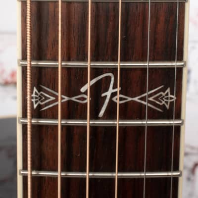 Fender Vince Ray Rock 'n Roll Voodoo Acoustic-Electric